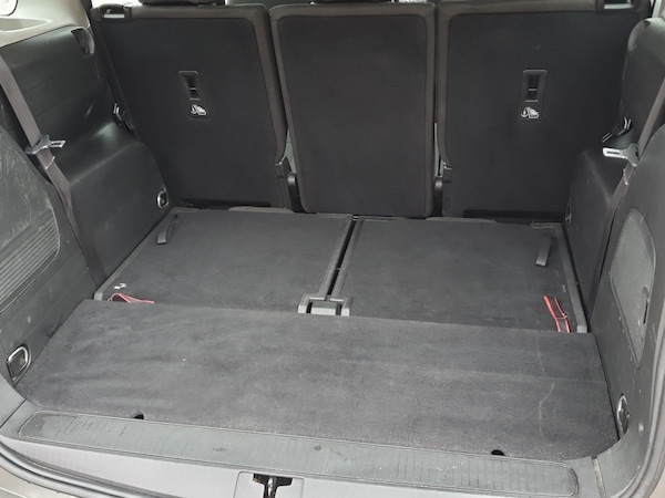 Used Vauxhall Zafira Tourer 2017 for sale - 76289921: Photo 24