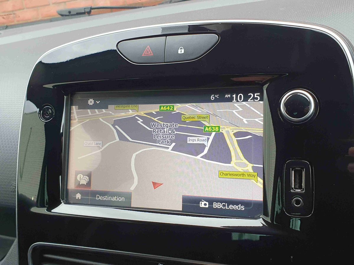 Used Renault Clio 2018 for sale - 76966602: Photo 22