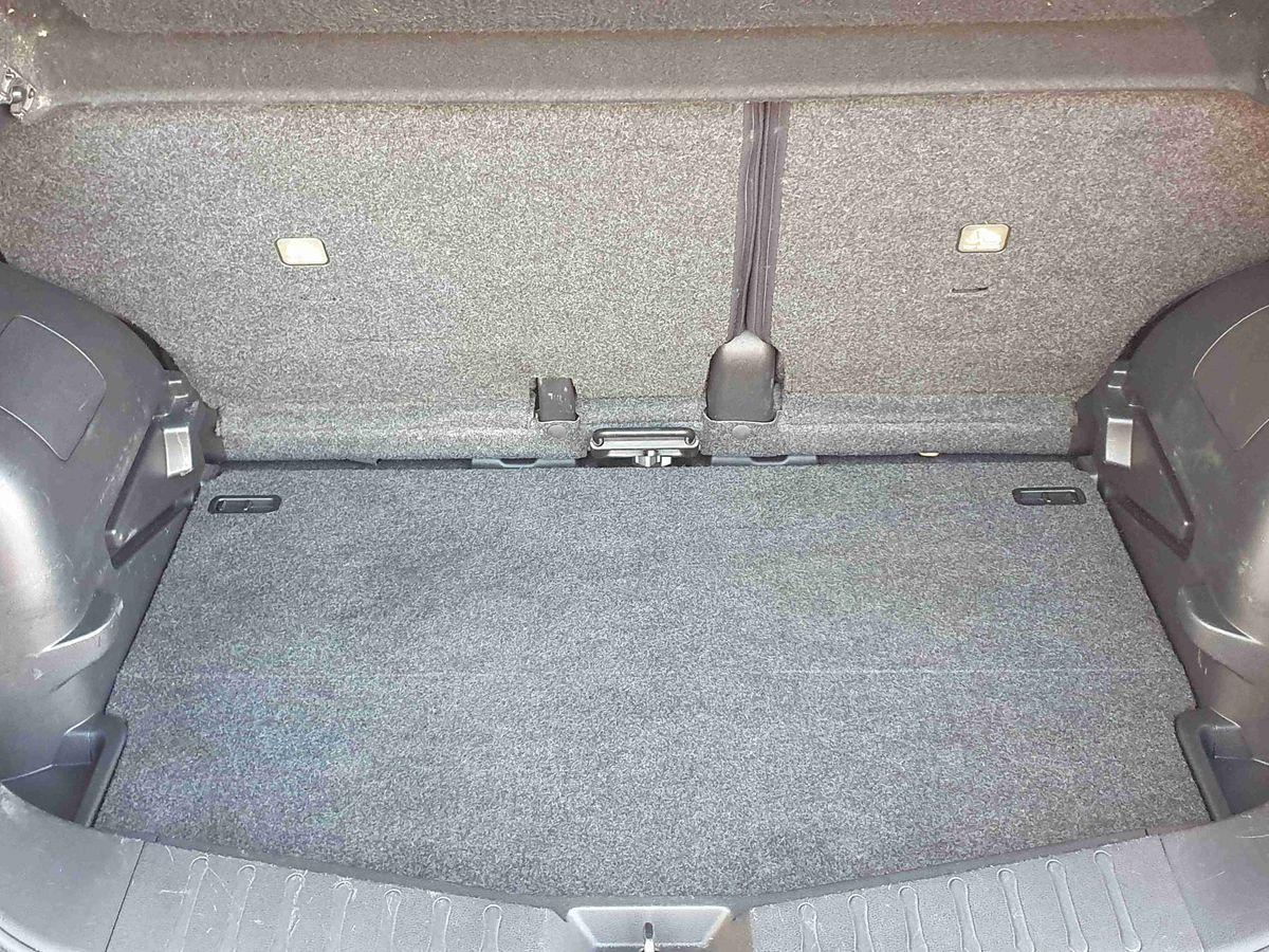 Used Nissan Note 2014 for sale - 76817648: Photo 18