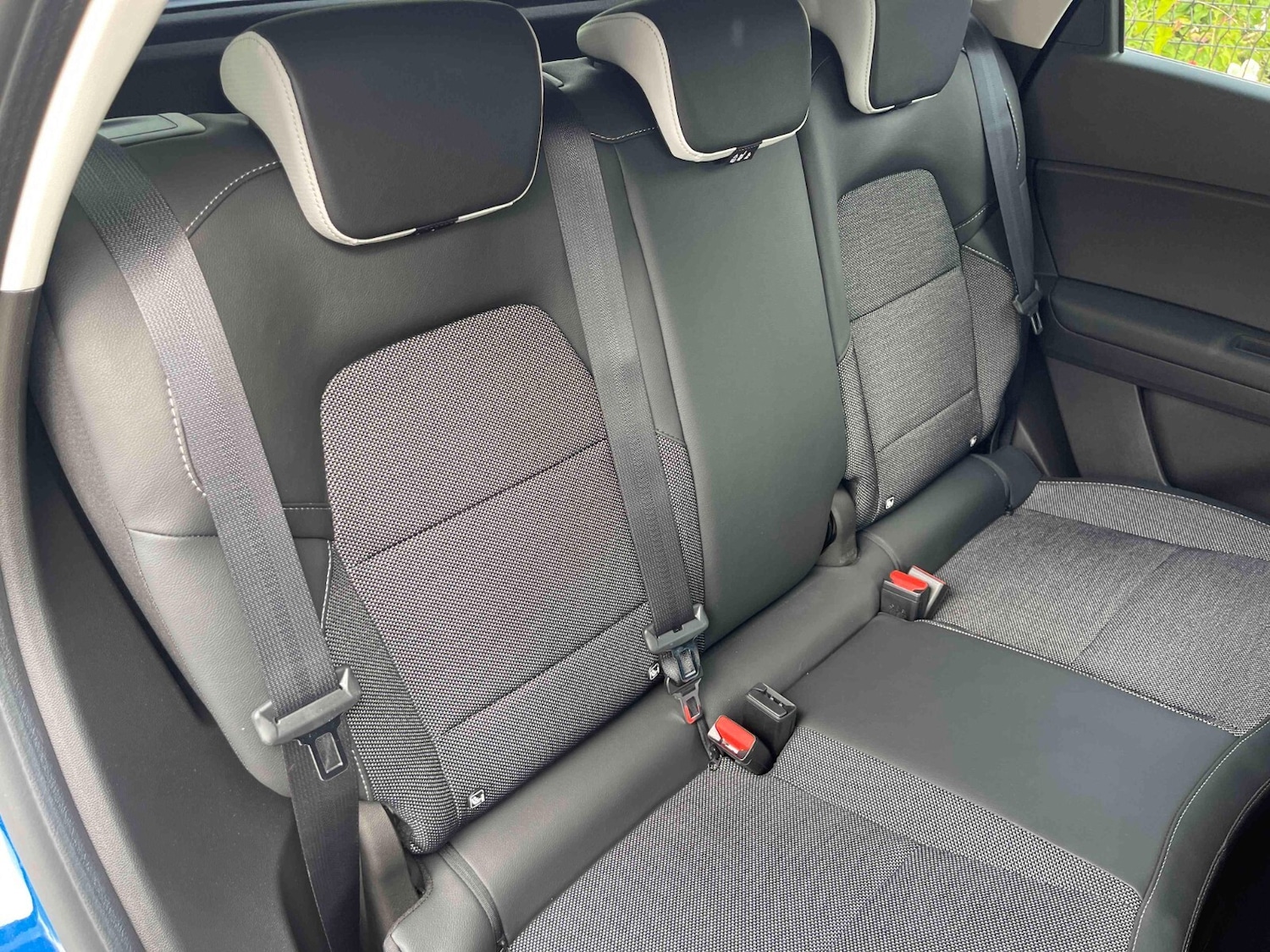 Used Renault Captur for sale - 77145315: Photo 28