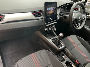 Used Renault Captur undefined for sale - 77145315: Photo