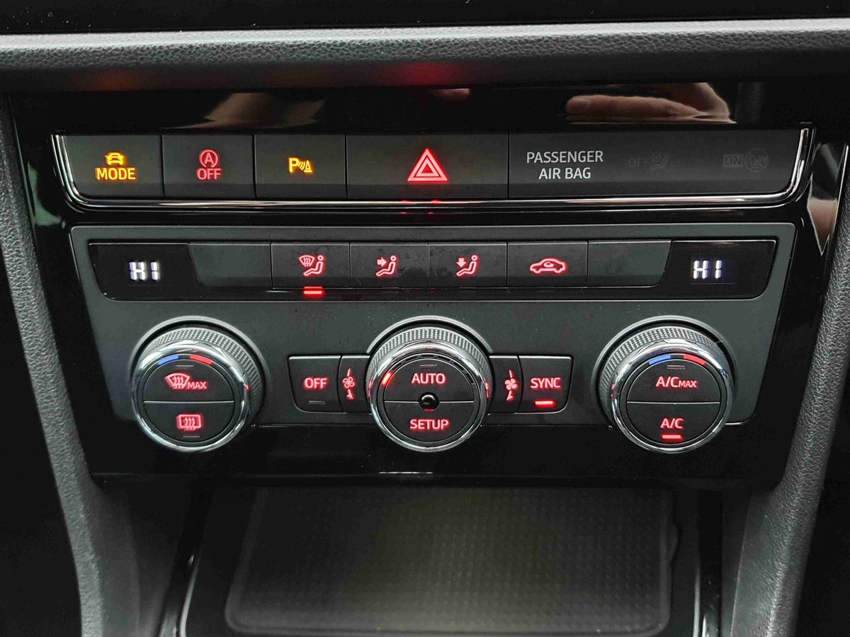 Used SEAT Leon 2019 for sale - 77042924: Photo 26