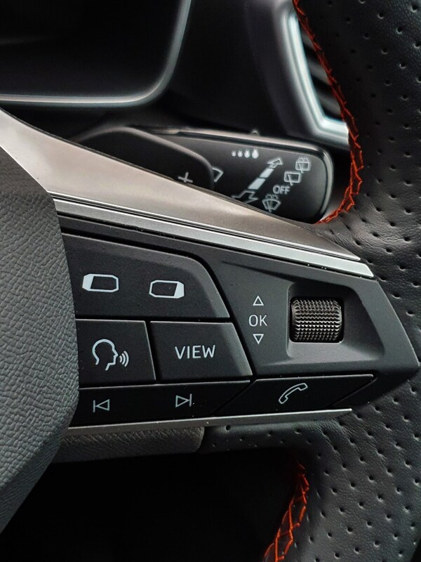 Used SEAT Leon 2024 for sale - 75483330: Photo 38