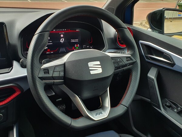 Used SEAT Arona 2025 for sale - 75483322: Photo 16