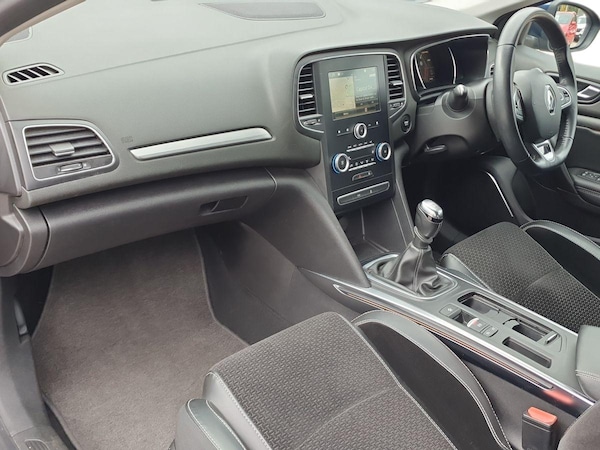 Used Renault Megane 2017 for sale - 76203833: Photo 15