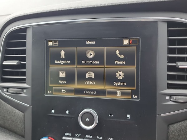Used Renault Megane 2017 for sale - 76203833: Photo 20