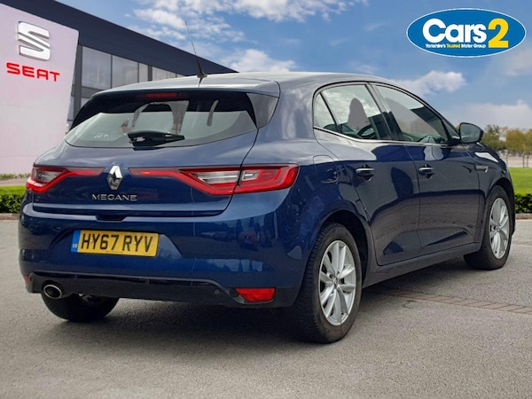 Used Renault Megane 2017 for sale - 76203833: Photo 3