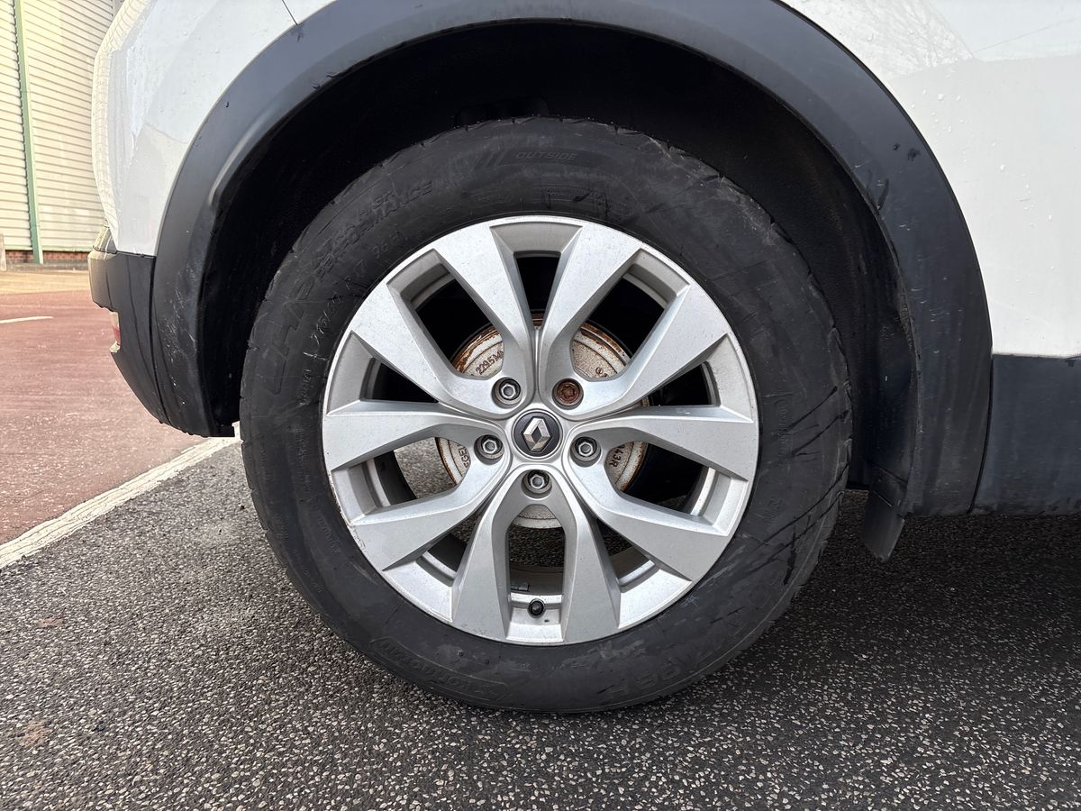 Used Renault Captur 2020 for sale - 77592130: Photo 9