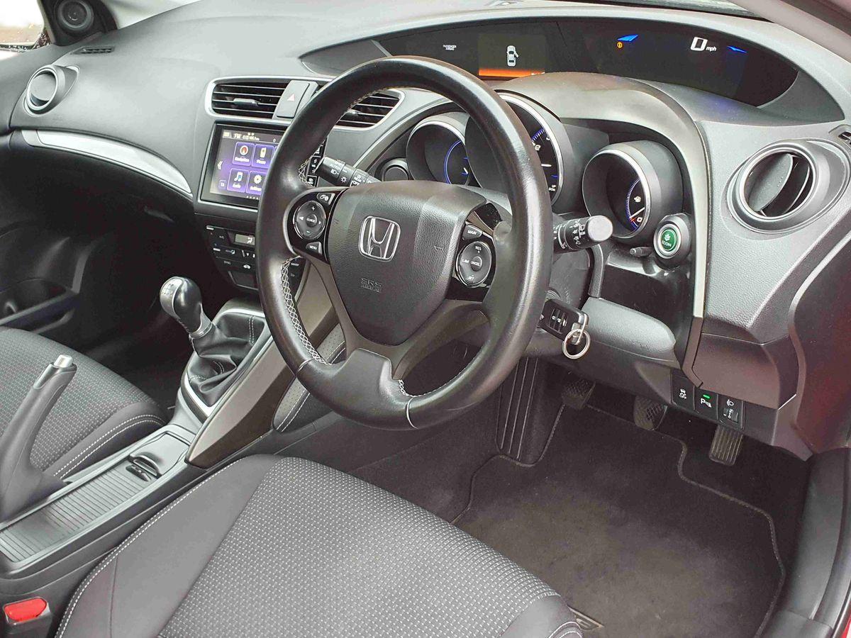 Used Honda Civic 2016 for sale - 76888698: Photo 10