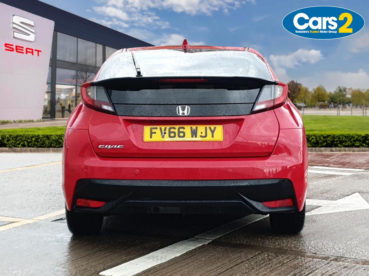 Used Honda Civic 2016 for sale - 76888698: Photo 4