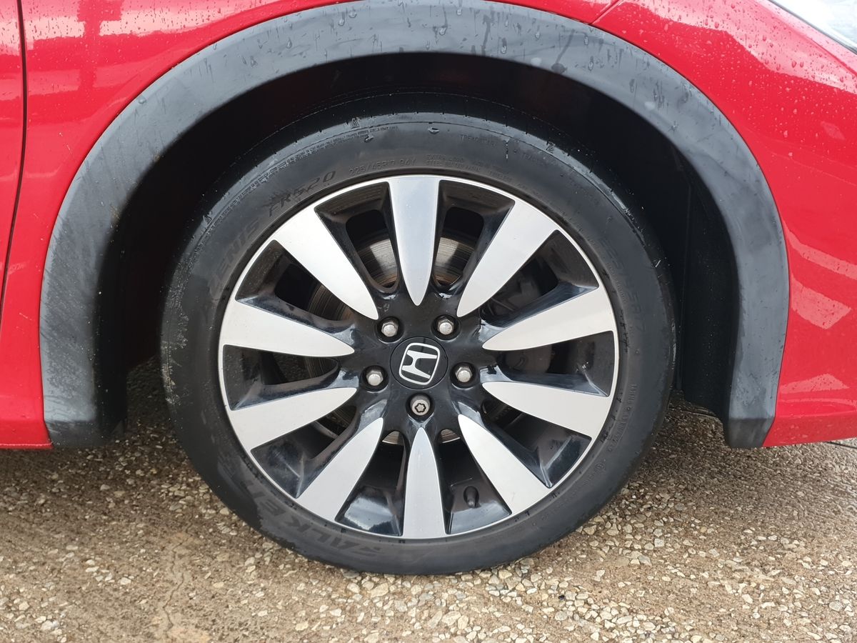 Used Honda Civic 2016 for sale - 76888698: Photo 9