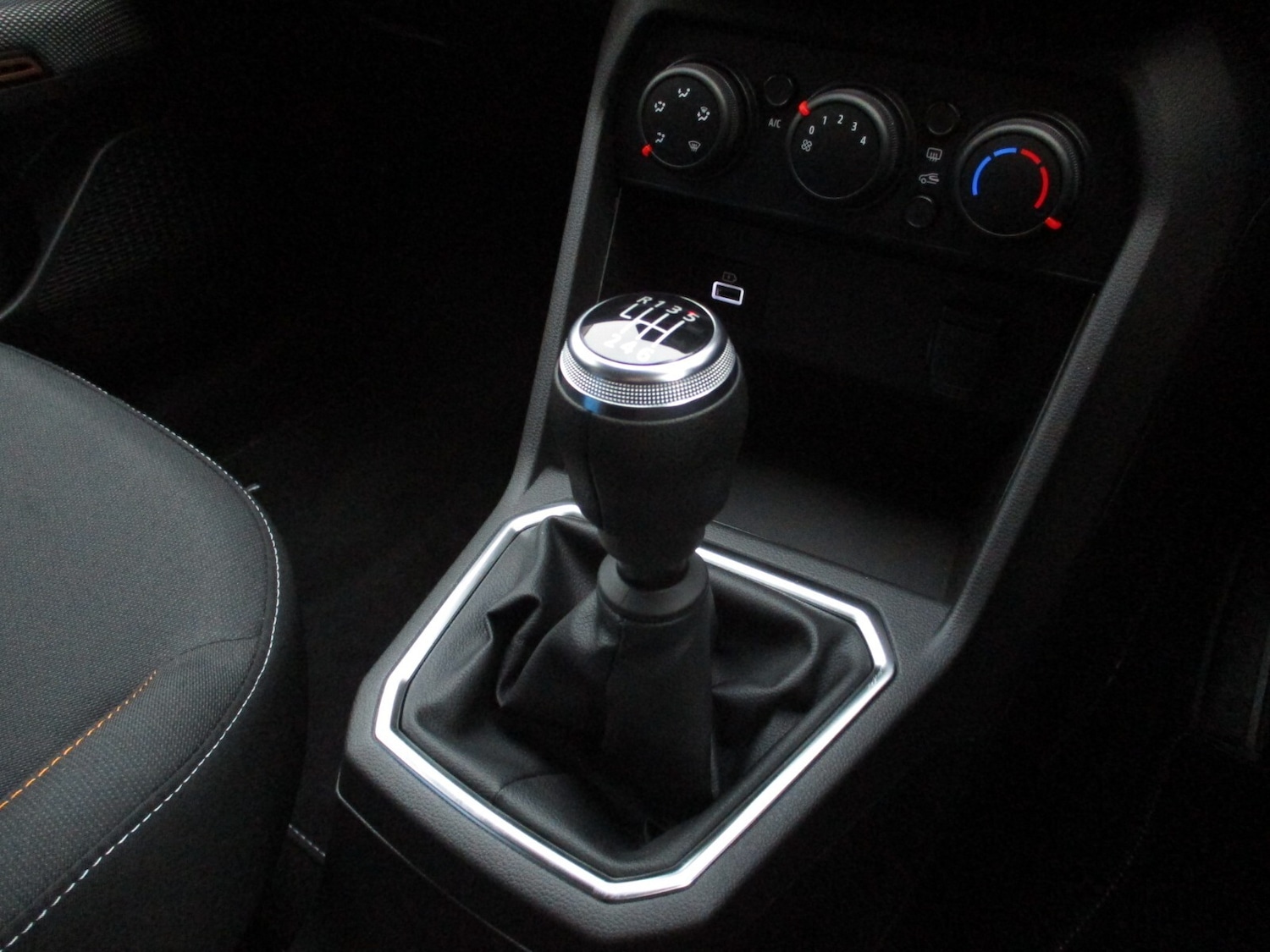 Used Dacia Sandero for sale - 76623117: Photo 18