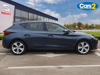 Used SEAT Leon 2023 for sale - 77075580: Photo