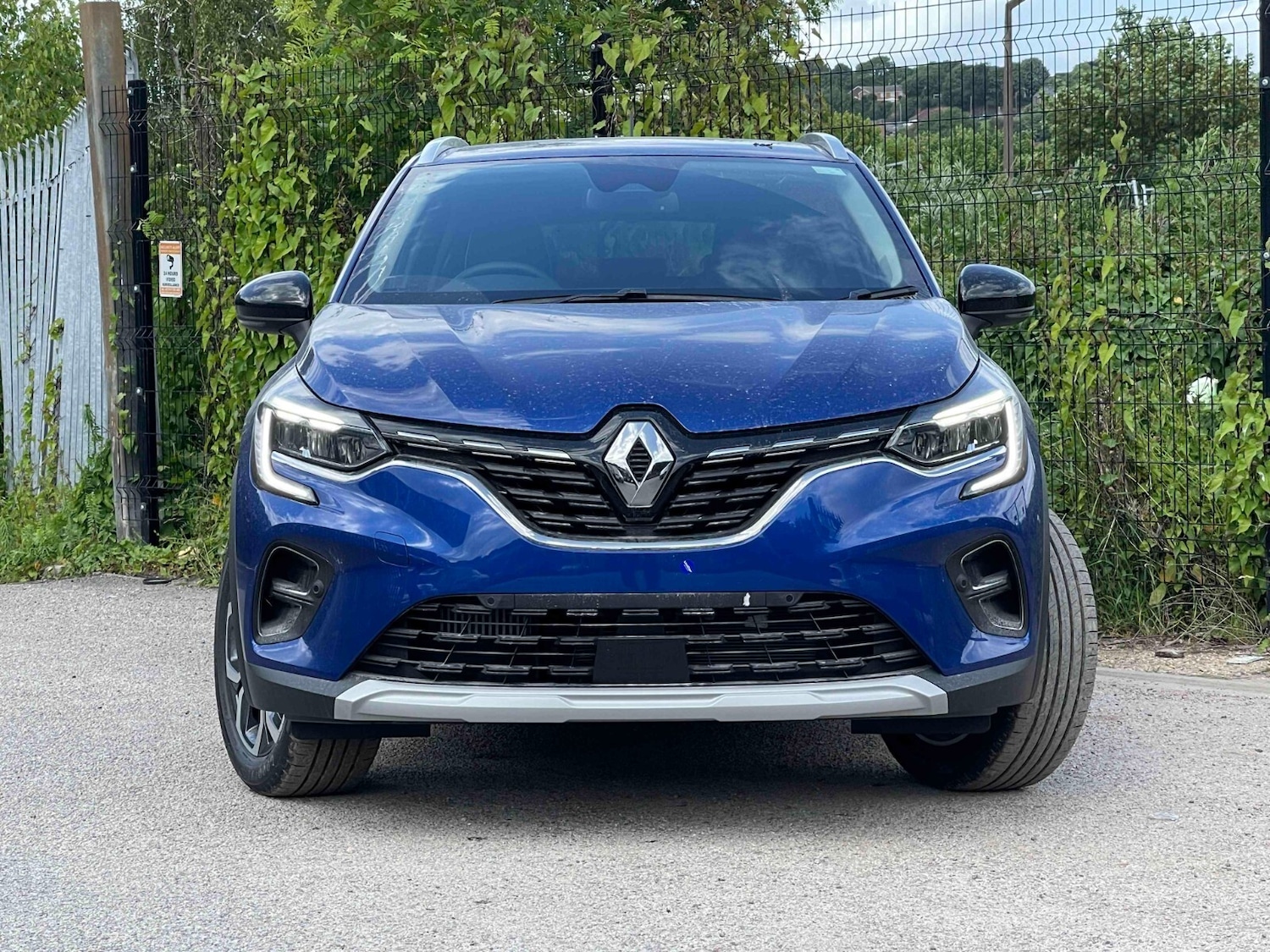 Used Renault Captur for sale - 76623114: Photo 23