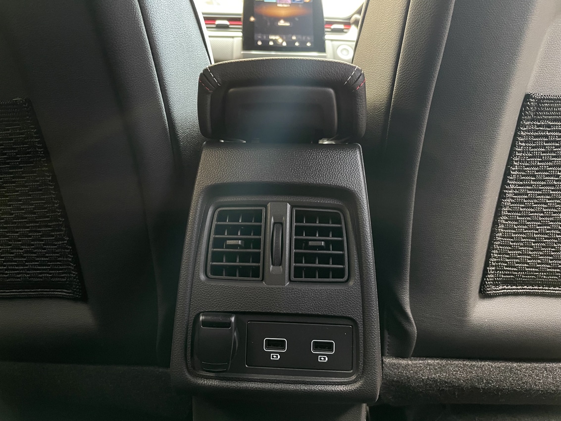 Used Renault Captur for sale - 76623114: Photo 9