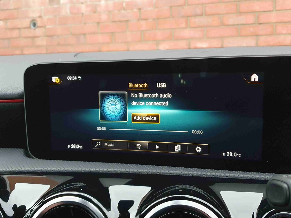 Used Mercedes-Benz A-Class 2019 for sale - 77035871: Photo 24