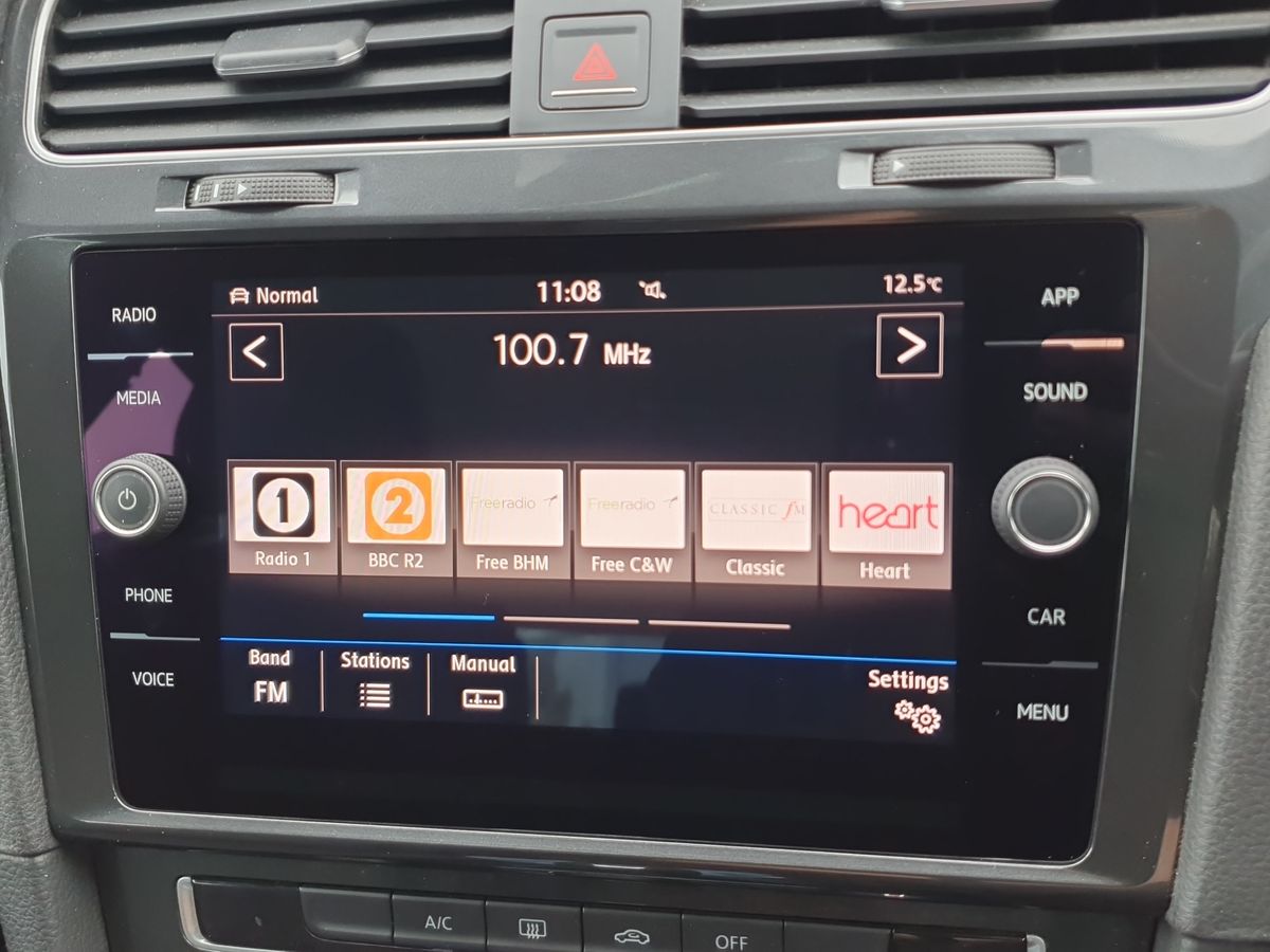 Used Volkswagen Golf 2017 for sale - 76297354: Photo 20