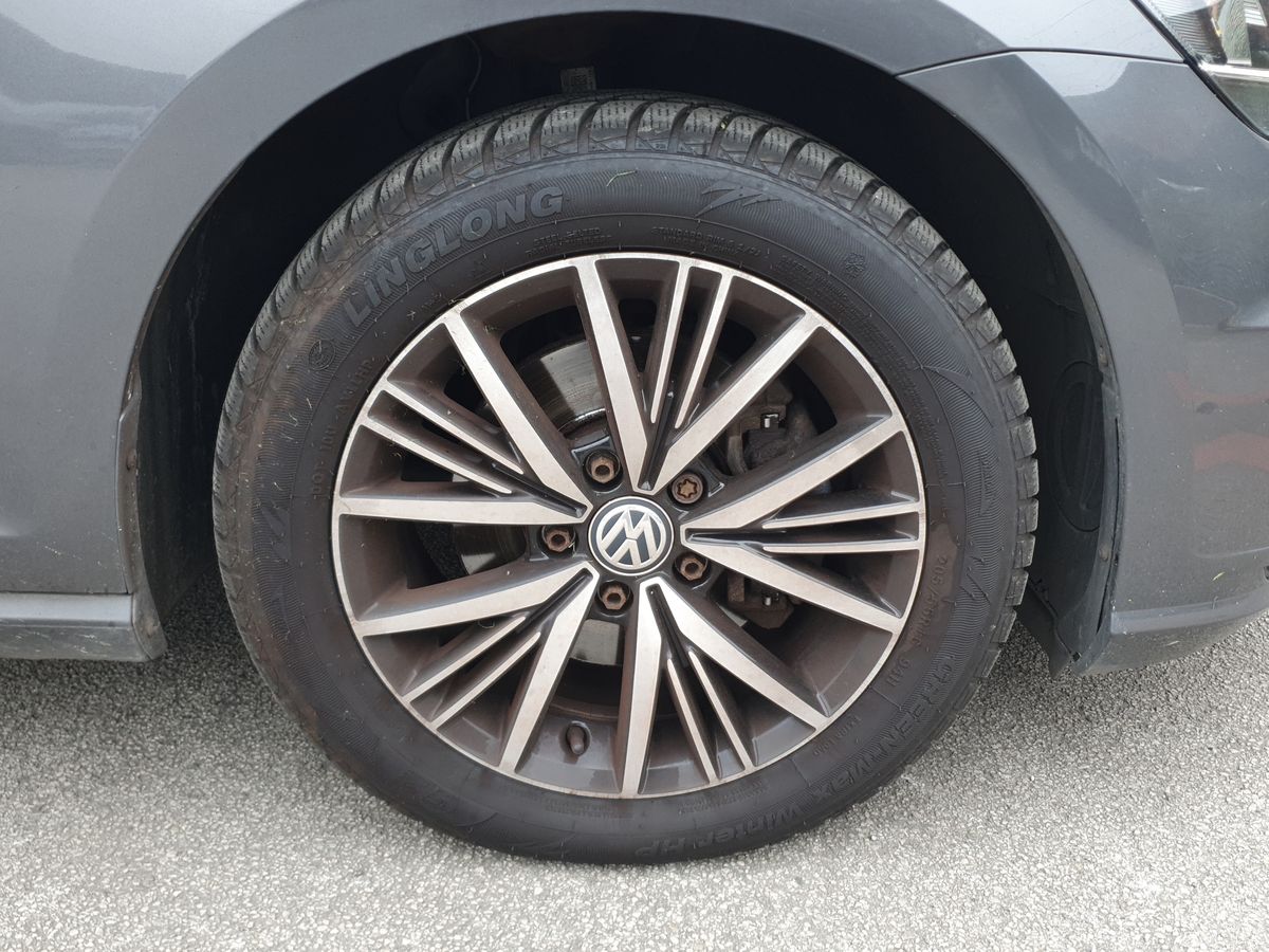 Used Volkswagen Golf 2017 for sale - 76297354: Photo 9
