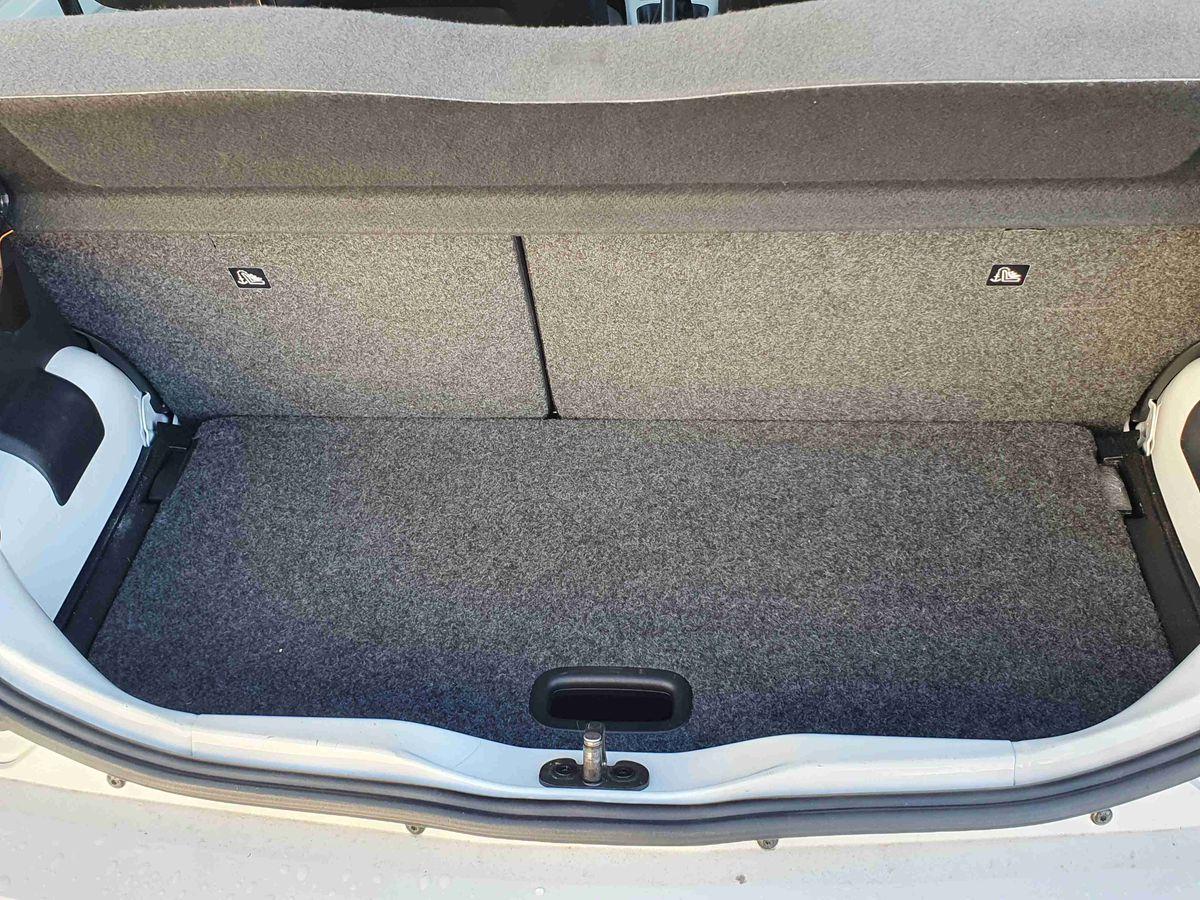 Used Volkswagen up! 2016 for sale - 76788390: Photo 18