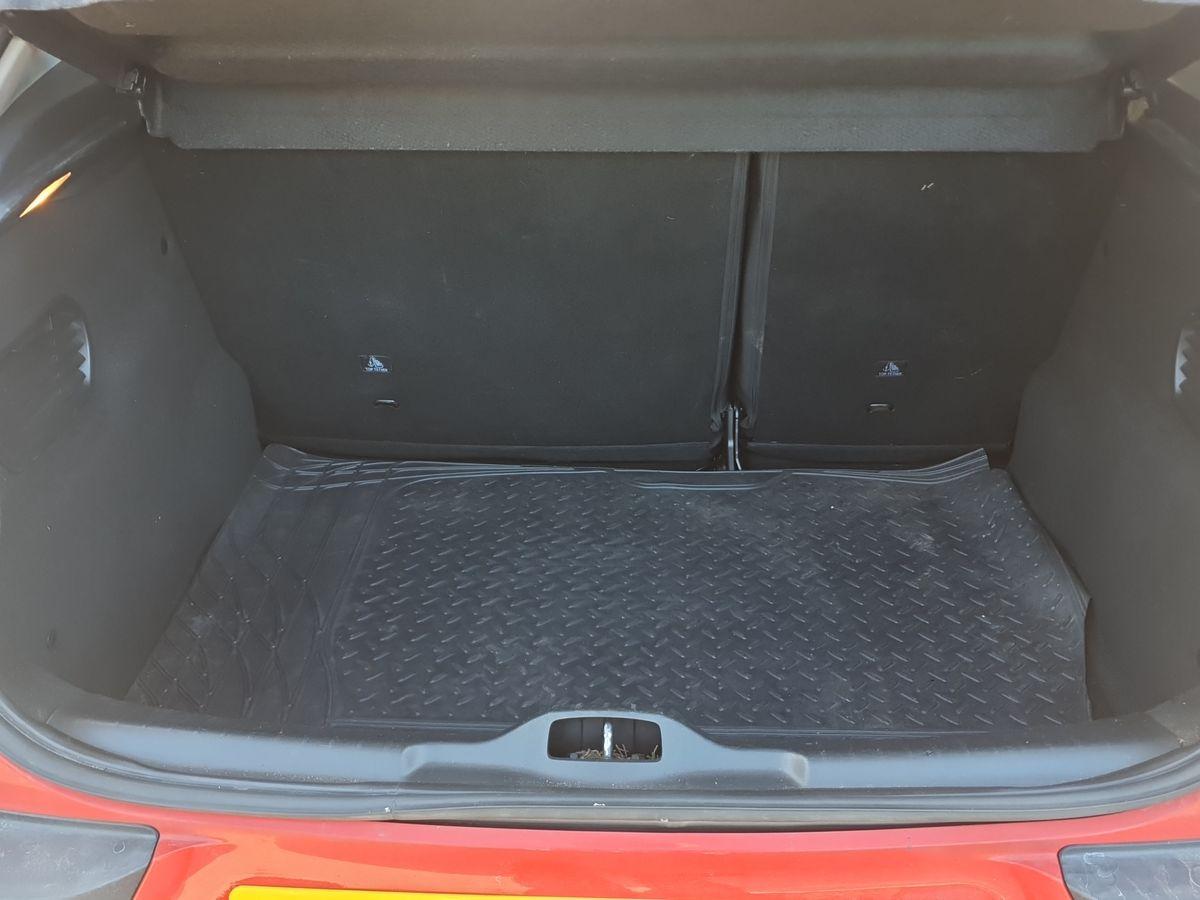 Used Citroen C4 Cactus 2017 for sale - 76203898: Photo 18