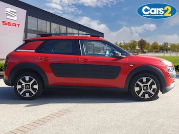 Used Citroen C4 Cactus 2017 for sale - 76203898: Photo 2