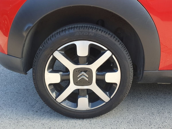 Used Citroen C4 Cactus 2017 for sale - 76203898: Photo 9