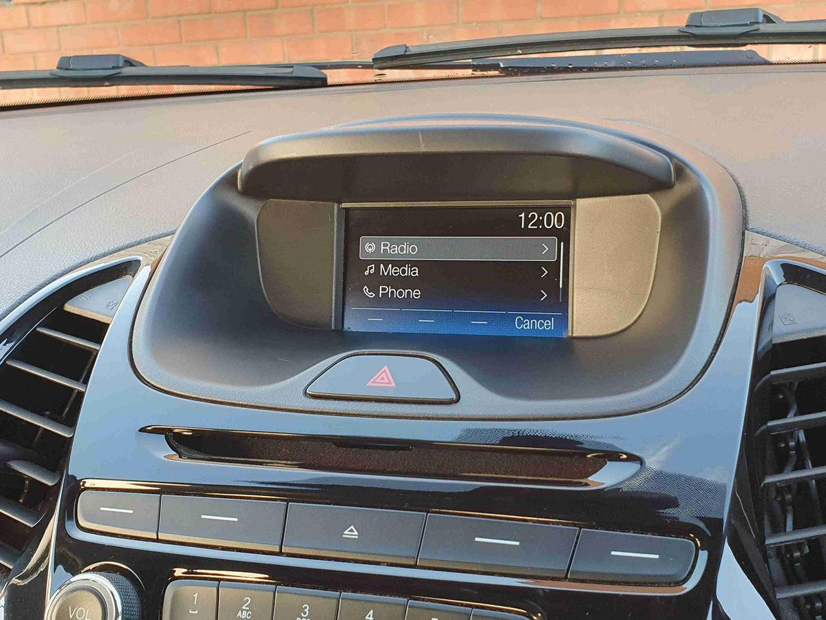 Used Ford Ka+ 2017 for sale - 76788389: Photo 19