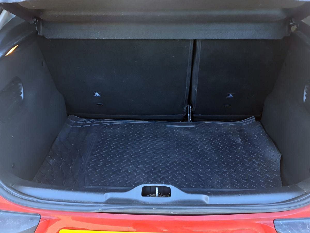 Used Citroen C4 Cactus 2017 for sale - 76623526: Photo 18