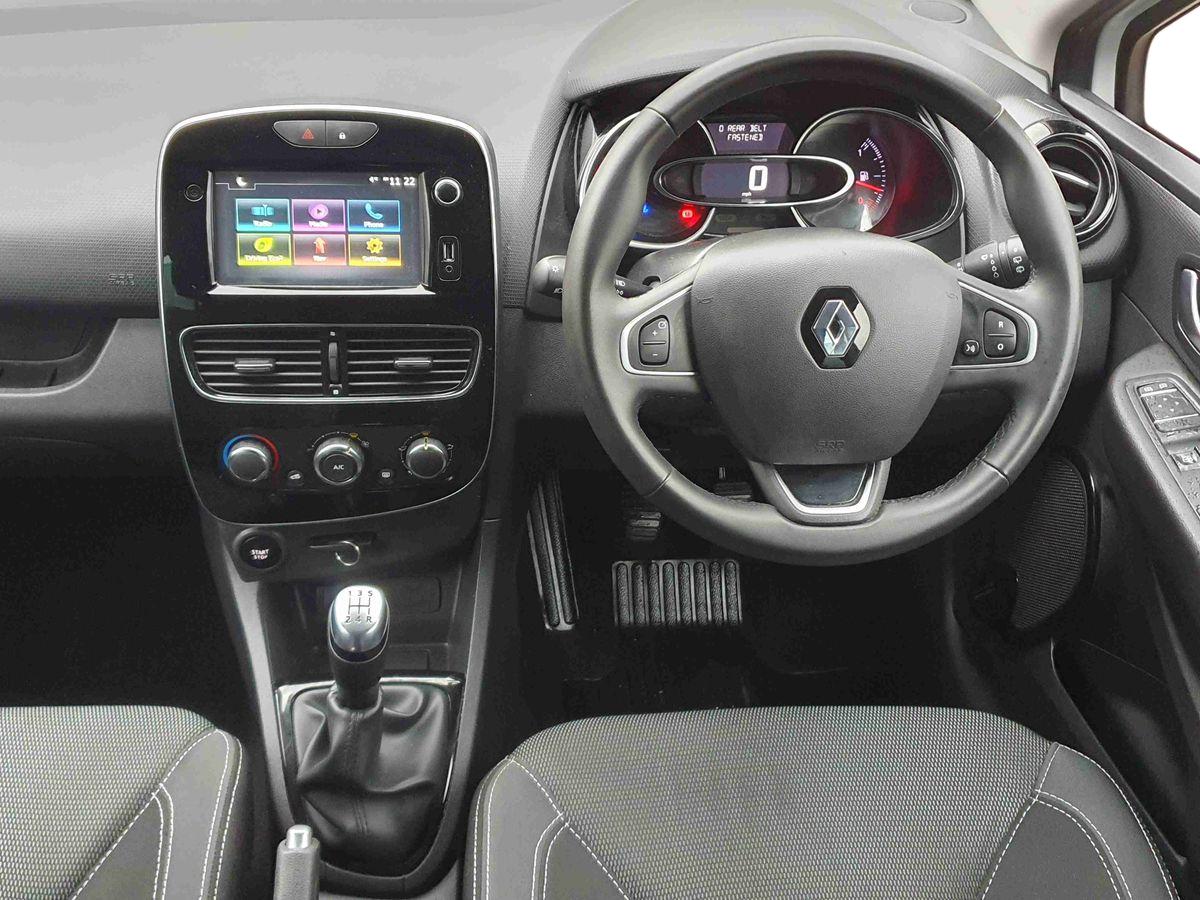 Used Renault Clio 2018 for sale - 77346802: Photo 12