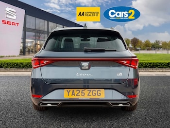 Used SEAT Leon 2025 for sale - 75636686: Photo