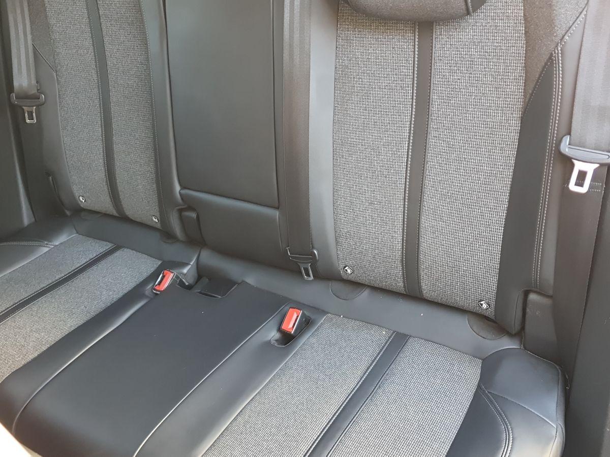 Used Peugeot 3008 2018 for sale - 76400835: Photo 17