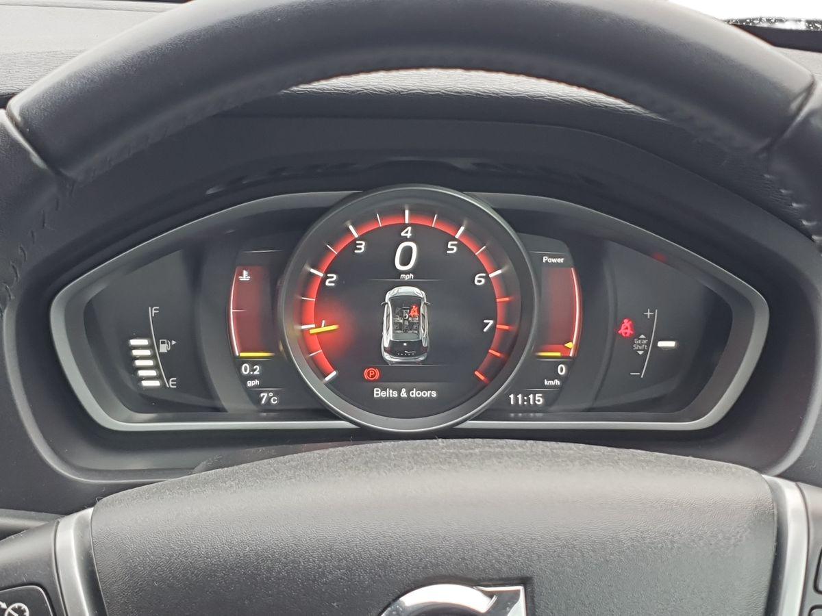 Used Volvo V40 2018 for sale - 76623427: Photo 14