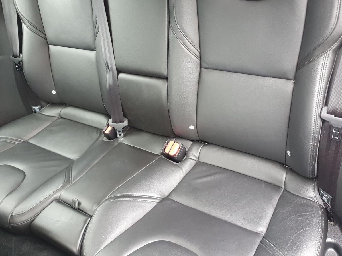 Used Volvo V40 2018 for sale - 76623427: Photo 17