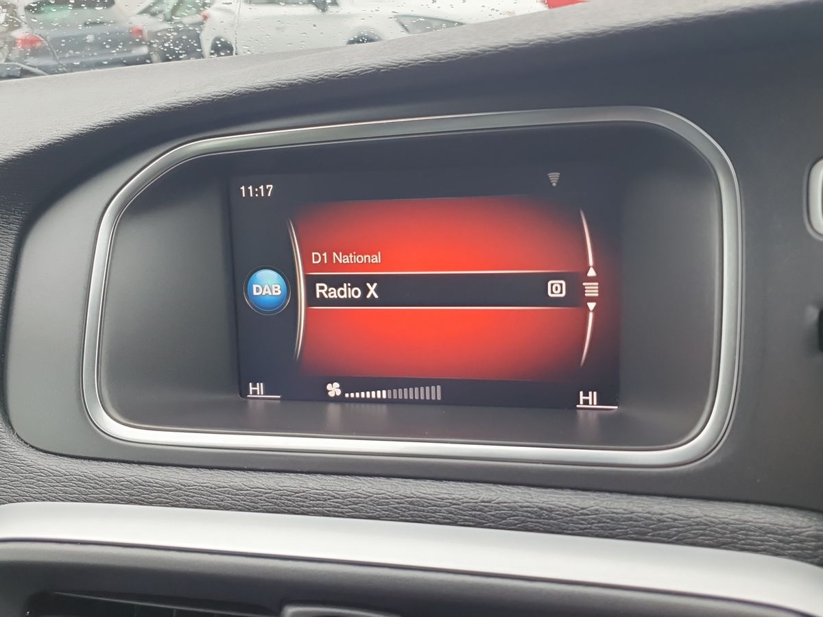 Used Volvo V40 2018 for sale - 76623427: Photo 19