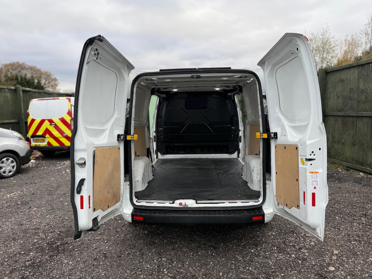 Used Ford Transit Custom 2020 for sale - 77248215: Photo 12