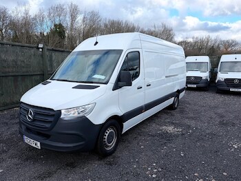 Mercedes-Benz Sprinter feature image