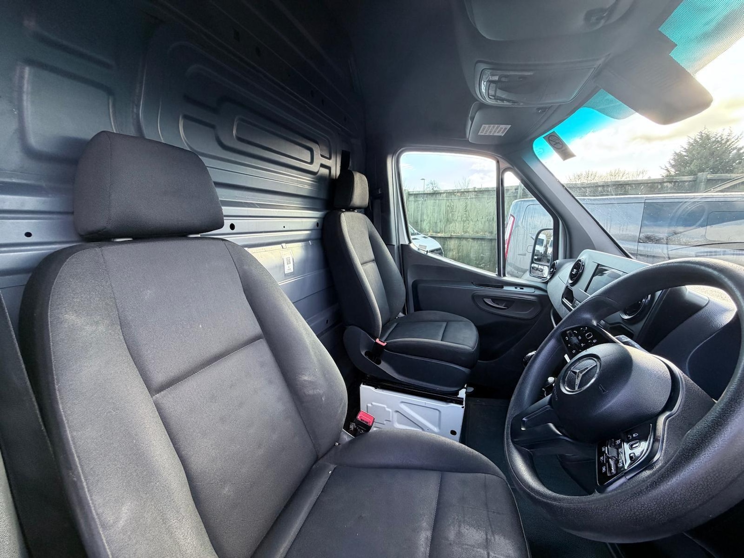 Used Mercedes-Benz Sprinter 2019 for sale - 77574928: Photo 25