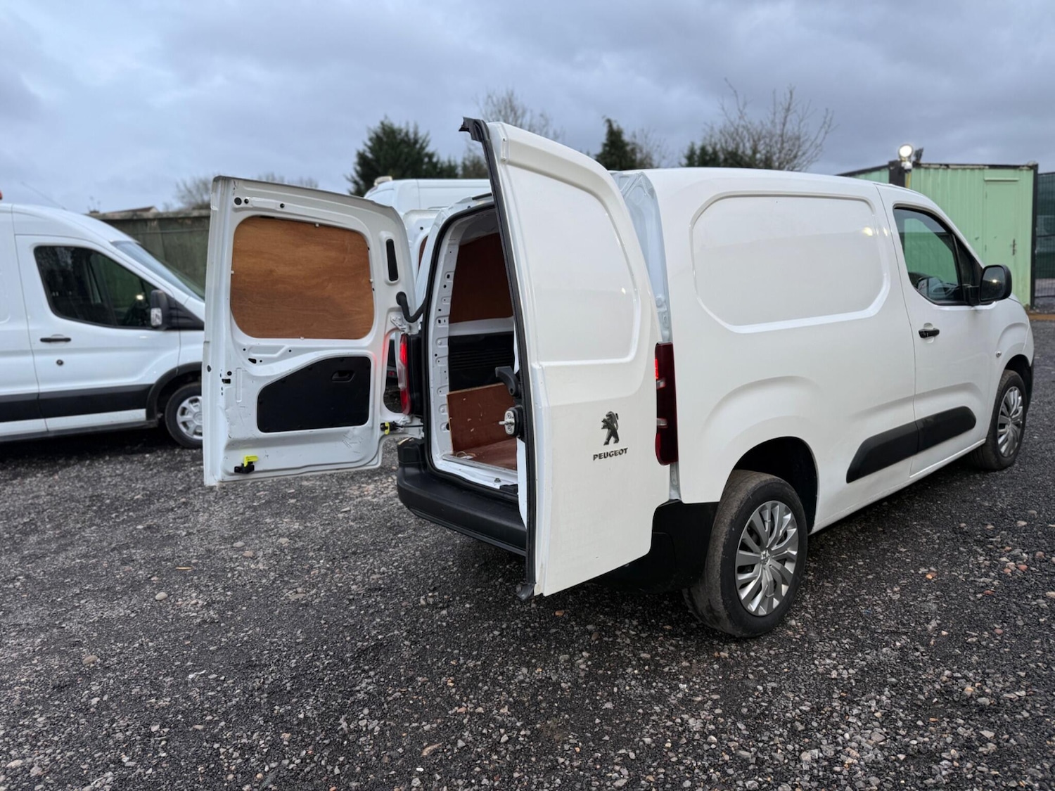 Used Peugeot Partner 2021 for sale - 77387029: Photo 13