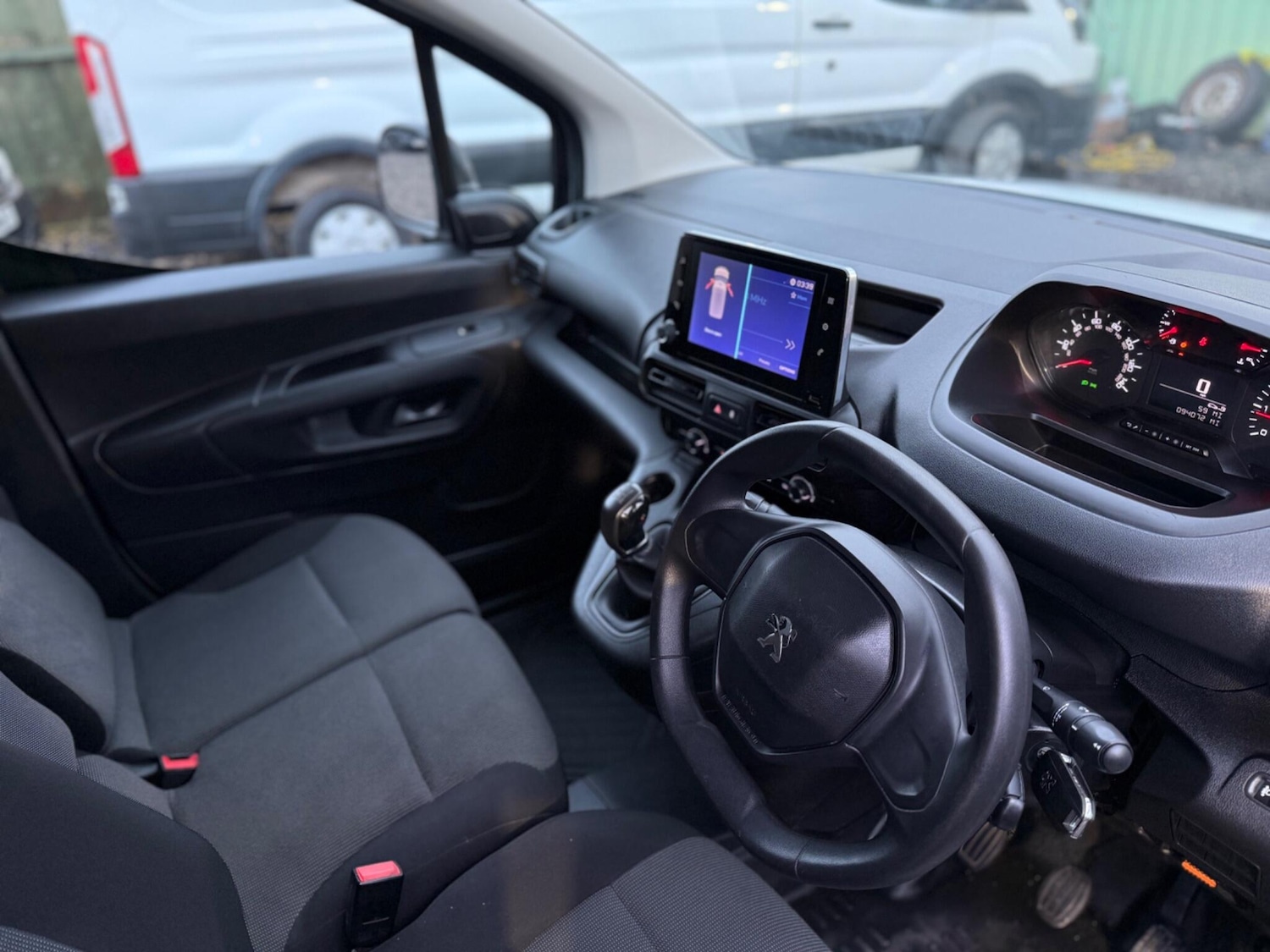 Used Peugeot Partner 2021 for sale - 77387029: Photo 18