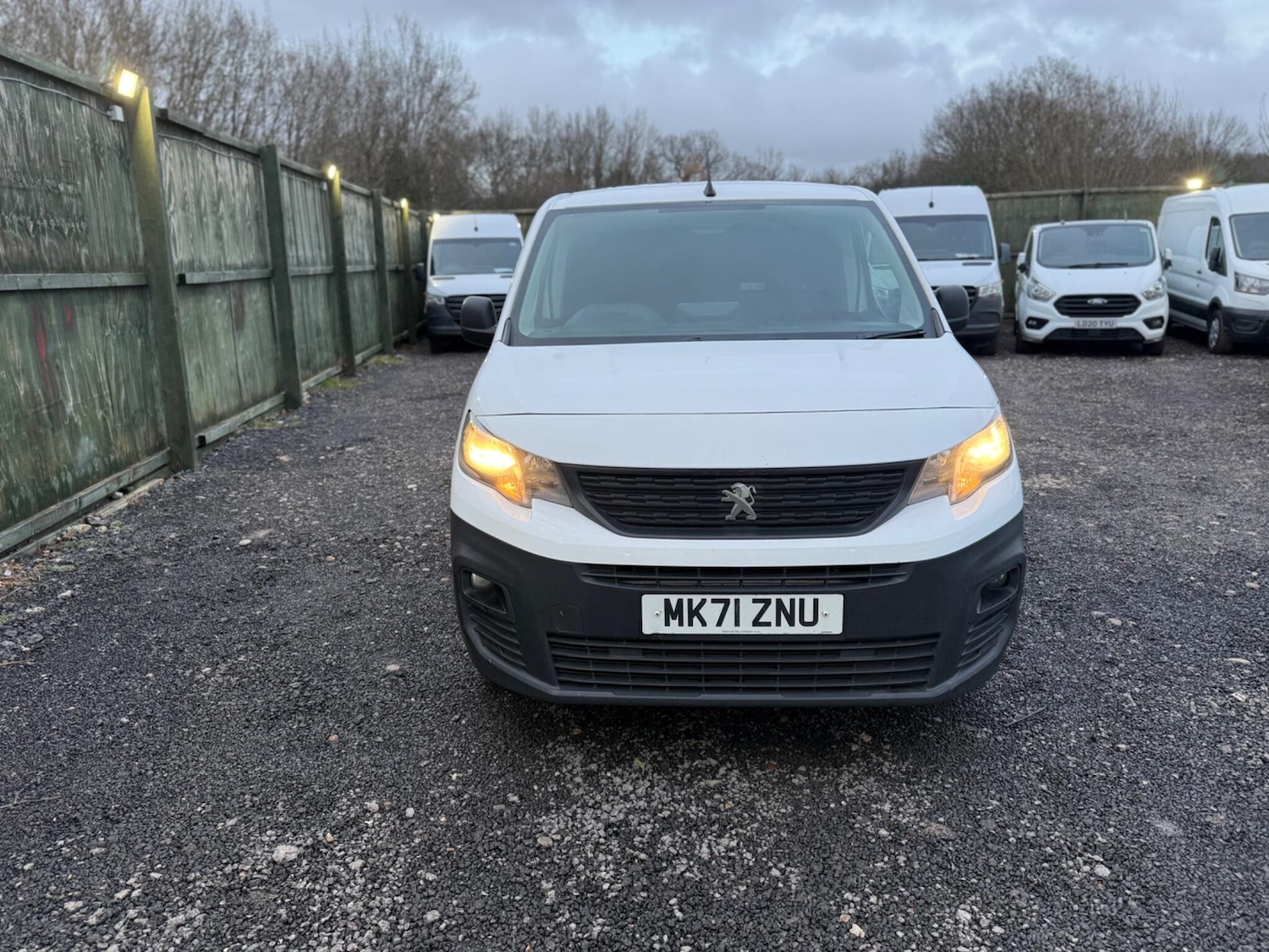 Used Peugeot Partner 2021 for sale - 77387029: Photo 2