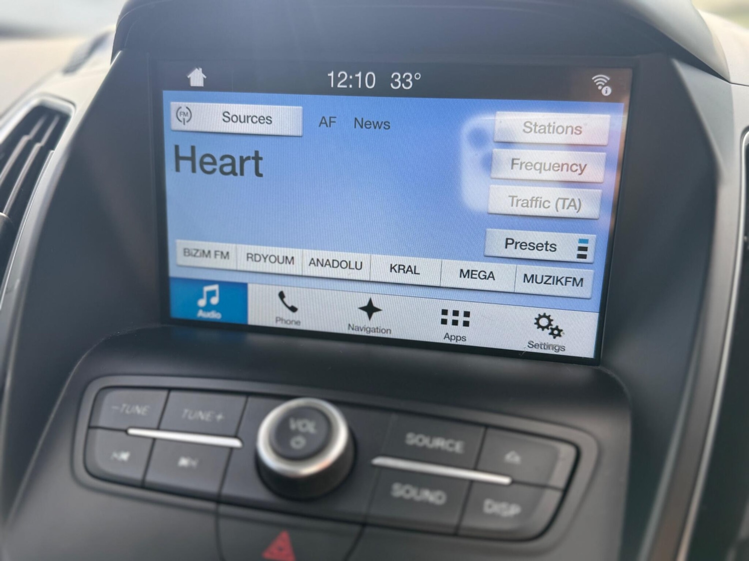 Used Ford C-Max 2016 for sale - 77248208: Photo 17