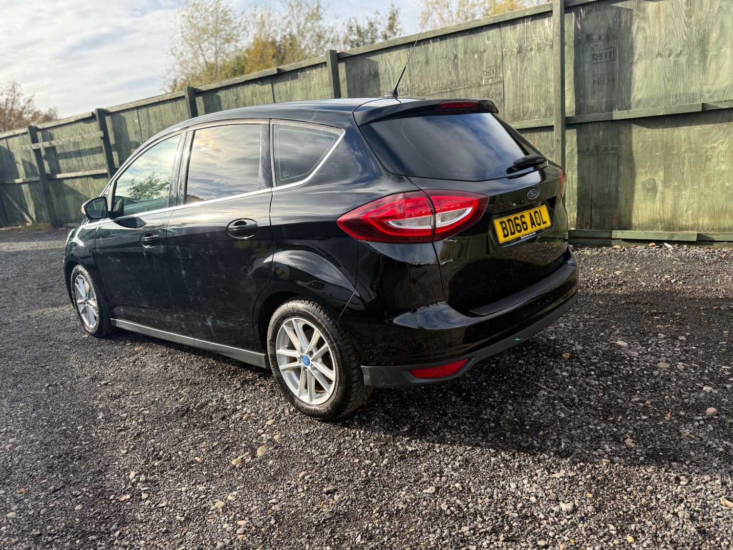 Used Ford C-Max 2016 for sale - 77248208: Photo 6