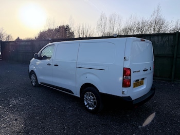 Used Vauxhall Vivaro 2020 for sale - 77671753: Photo