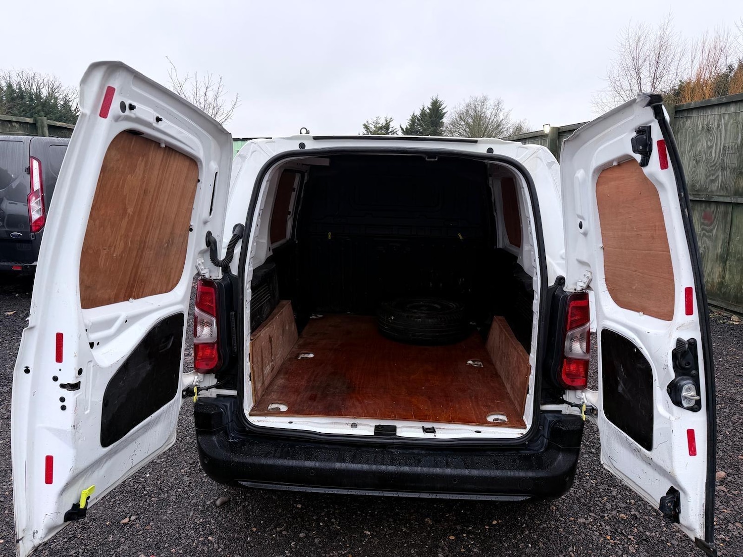 Used Peugeot Partner 2019 for sale - 77510056: Photo 8