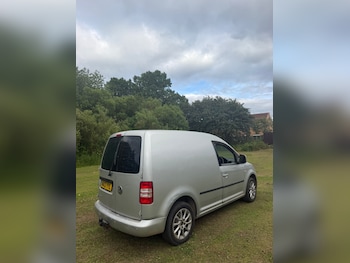 Used Volkswagen Caddy 2013 for sale - 79047113: Photo