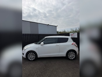 Used Suzuki Swift 2011 for sale - 79209033: Photo