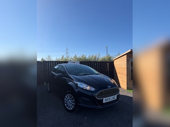 Used Ford Fiesta 2014 for sale - 79372302: Photo
