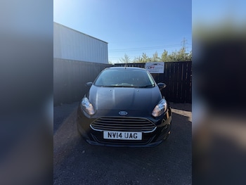Used Ford Fiesta 2014 for sale - 79372302: Photo