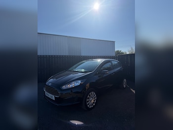 Used Ford Fiesta 2014 for sale - 79372302: Photo