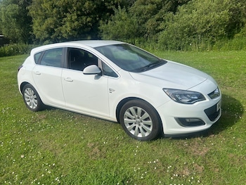 Used Vauxhall Astra 2014 for sale - 79019677: Photo